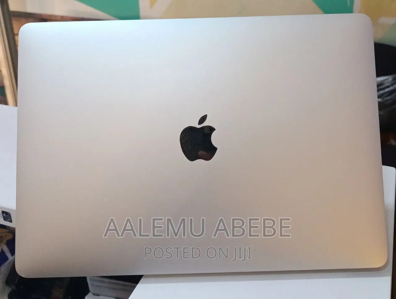 New Laptop Apple MacBook Air 2020 8GB Intel Core I5 SSD 512GB