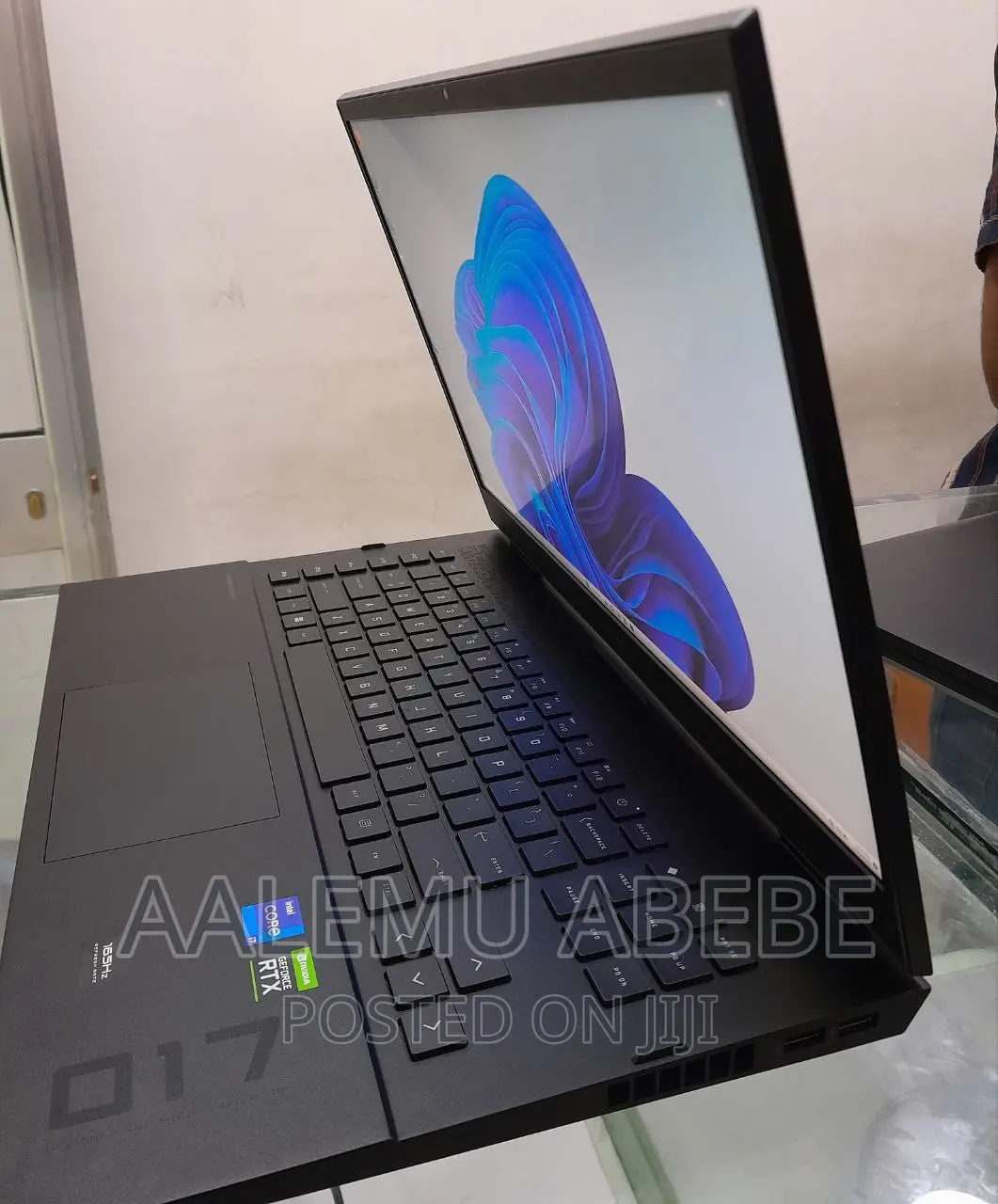 New Laptop HP Omen 17 16GB Intel Core I7 SSD 1T