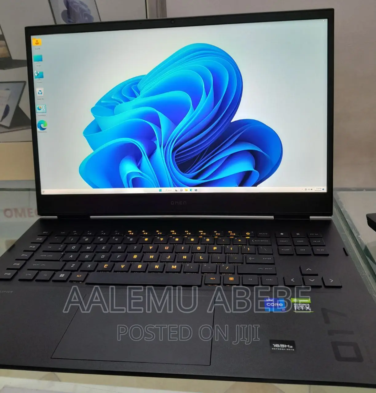 New Laptop HP Omen 17 16GB Intel Core I7 SSD 1T