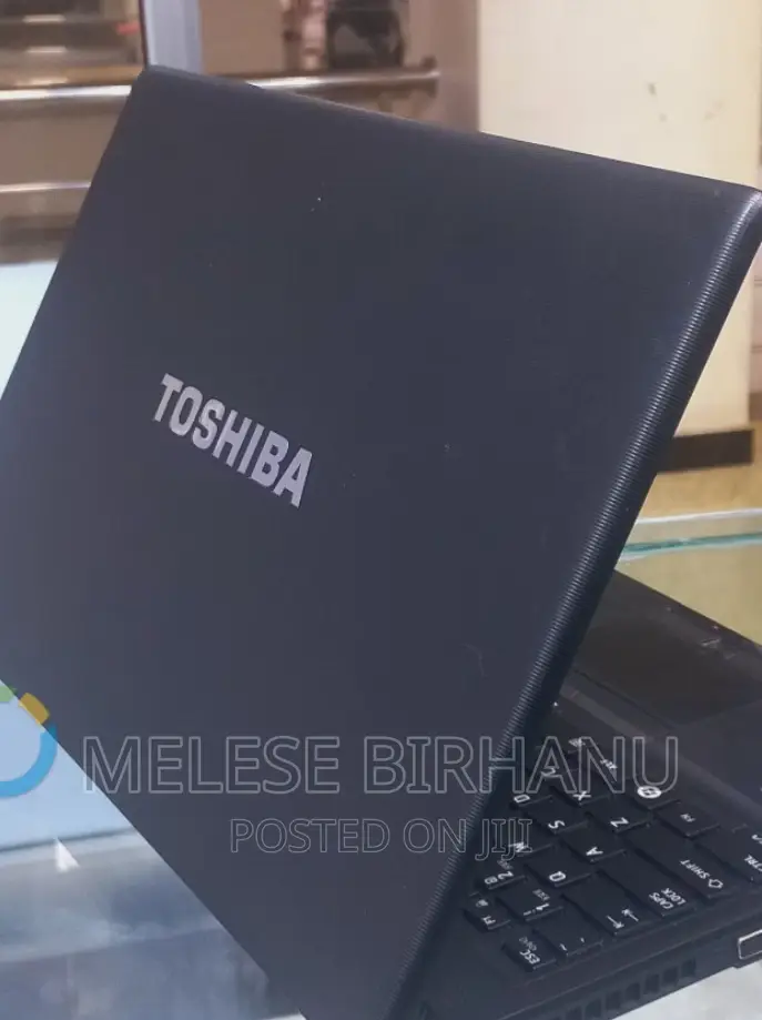 Laptop Toshiba 4GB Intel Core I5 HDD 750GB