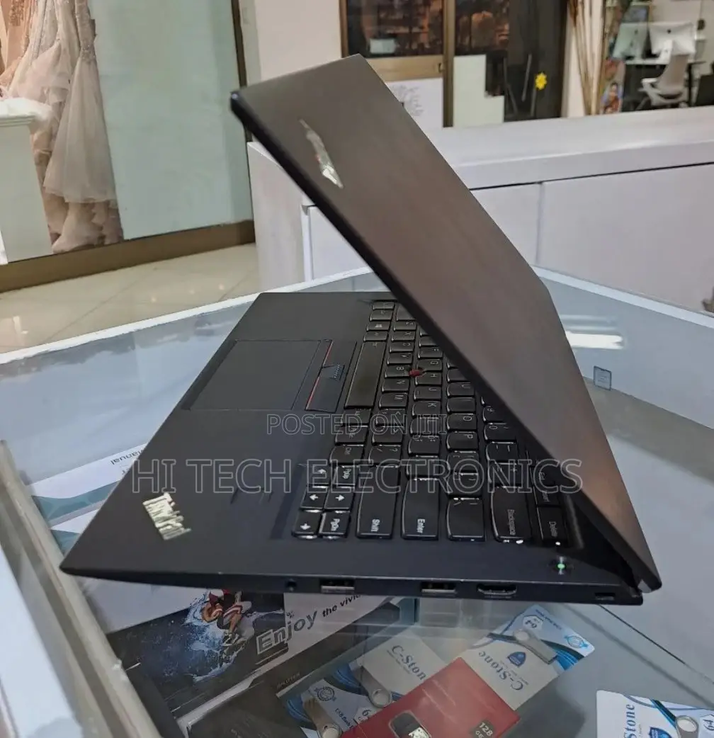 New Laptop Lenovo ThinkPad X1 Carbon 16GB Intel Core I7 SSD 512GB