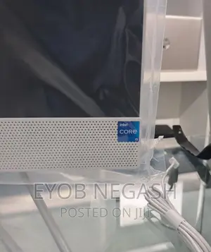 Photo - New Desktop Computer HP AiO 24 8GB Intel Core I5 SSD 512GB