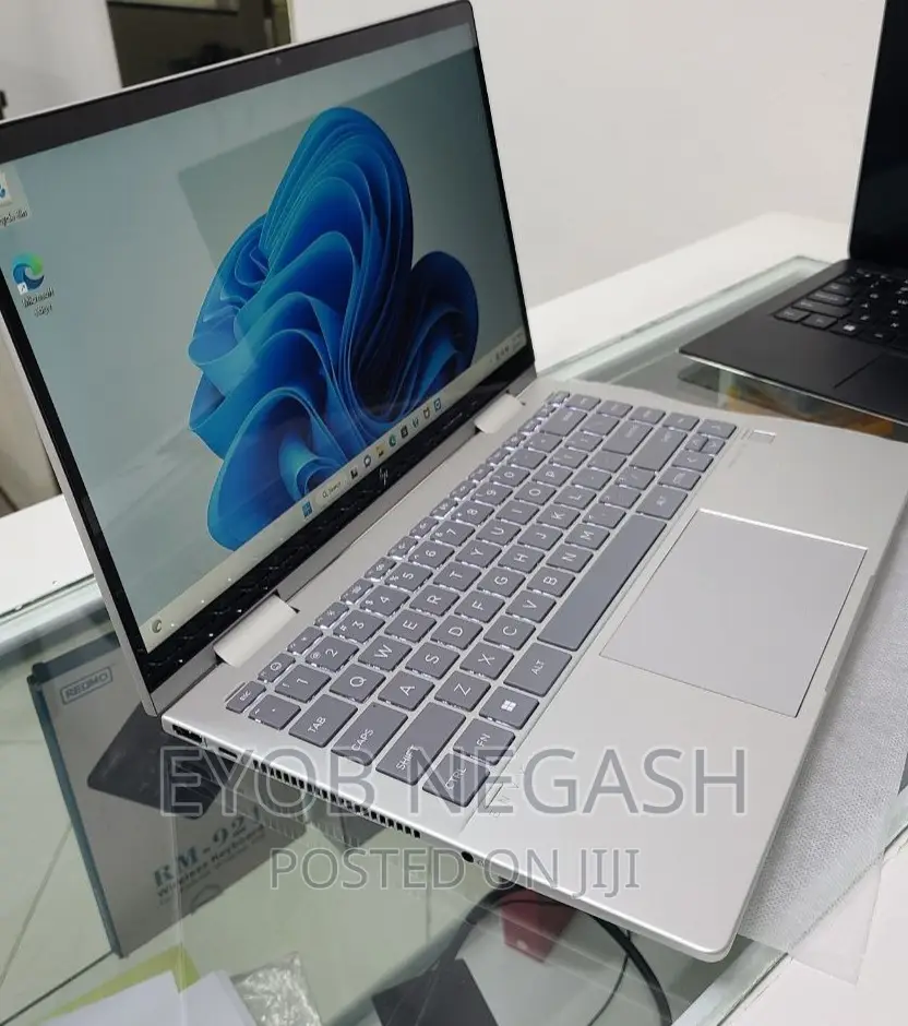 New Laptop HP Envy X360 16GB Intel Core I7 SSD 1T