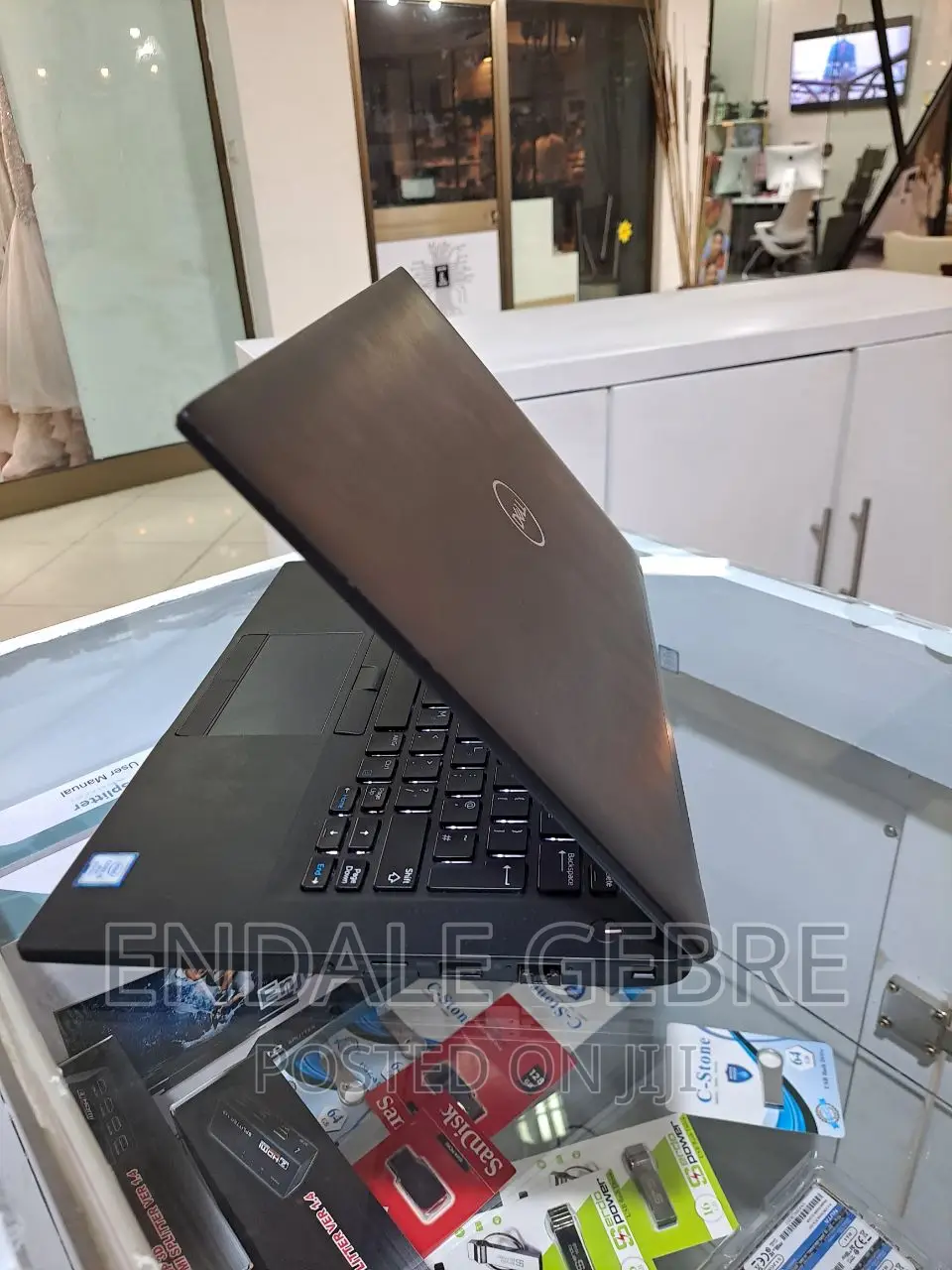 New Laptop Dell 8GB Intel Core I5 SSD 256GB