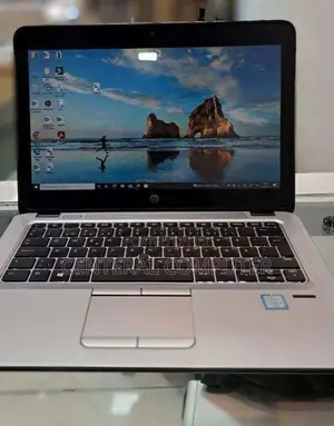 New Laptop HP EliteBook 820 G3 8GB Intel Core I5 SSD 256GB