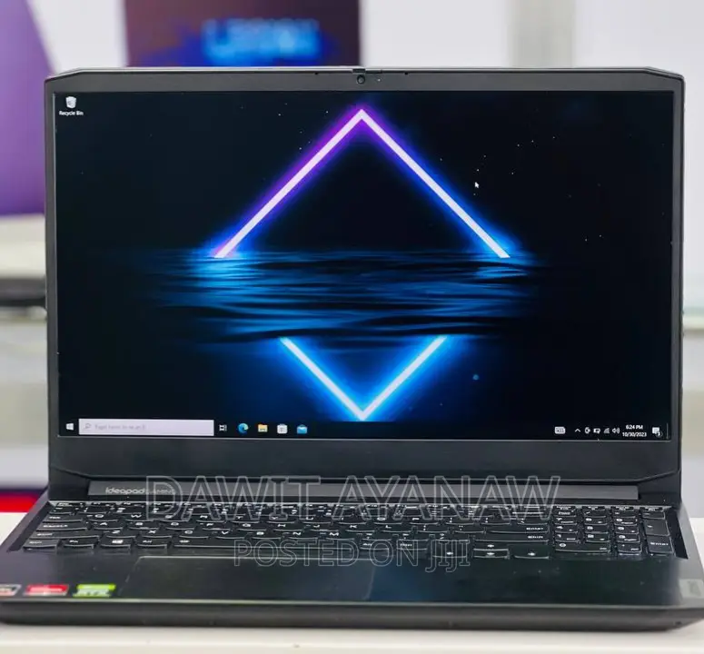New Laptop Lenovo 16GB AMD Ryzen 7 SSD 512GB
