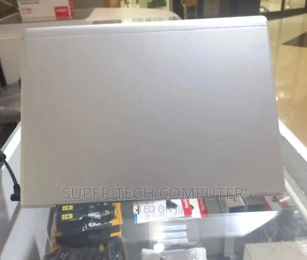 New Laptop HP EliteBook 840 G5 16GB Intel Core I5 SSD 512GB