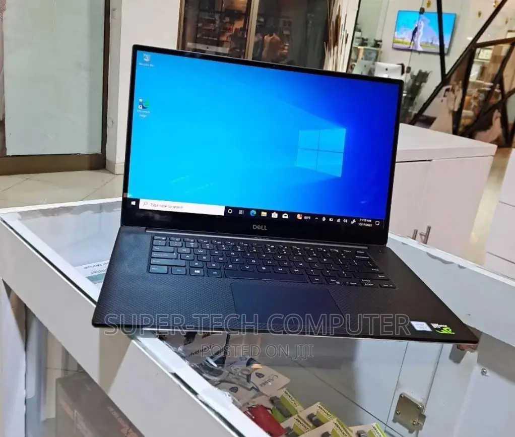 New Laptop Dell Precision 15 5540 16GB Intel Core I7 SSD 512GB