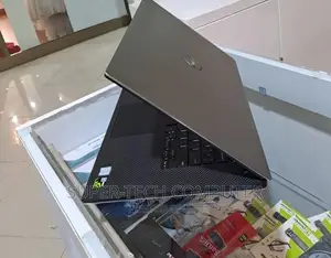 New Laptop Dell Precision 15 5540 16GB Intel Core I7 SSD 512GB