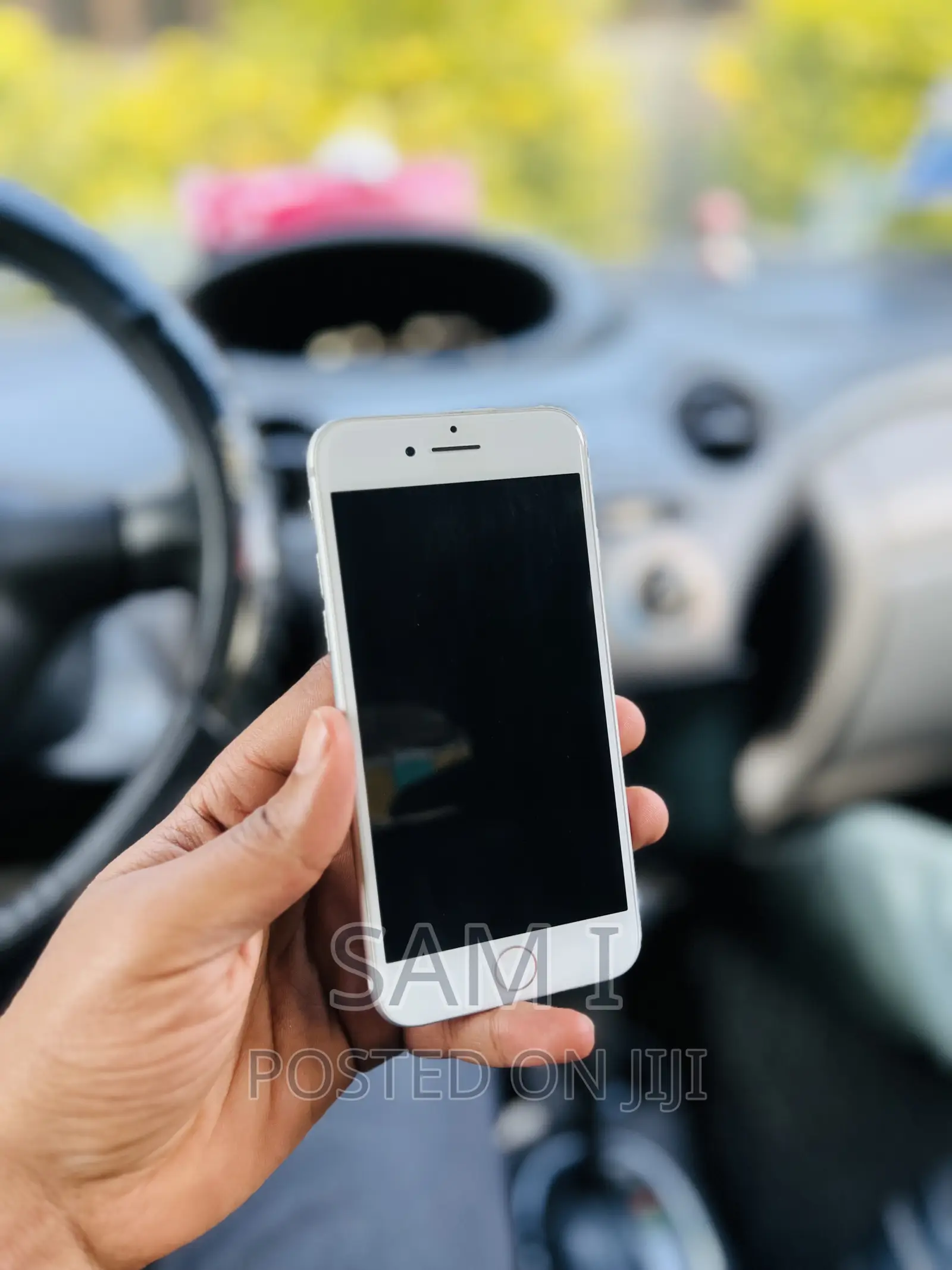 Apple iPhone 8 64 GB White