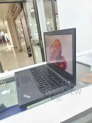 New Laptop Lenovo ThinkPad X250 4GB Intel Core I5 SSHD (Hybrid) 500GB