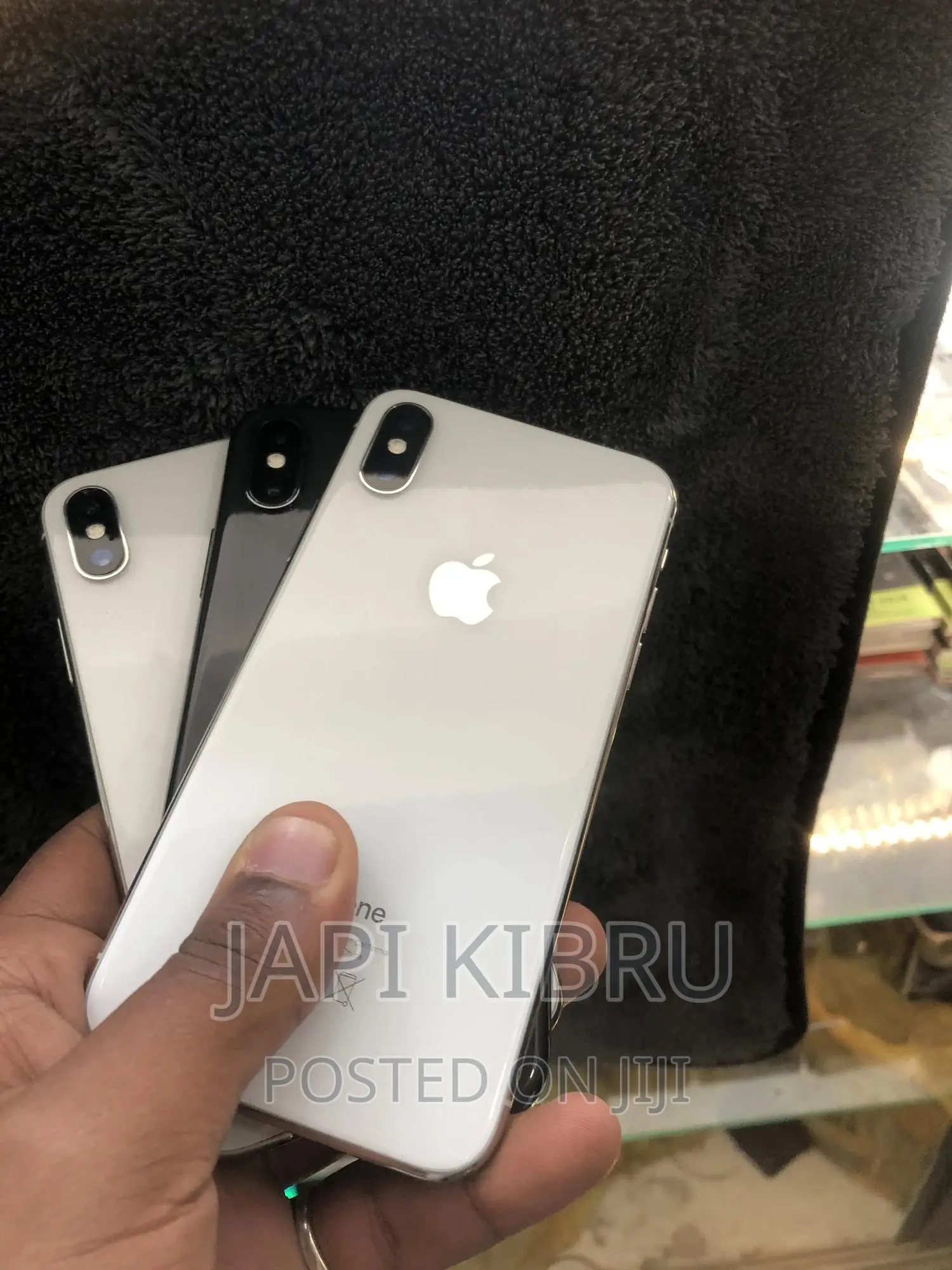 New Apple iPhone X 256 GB White