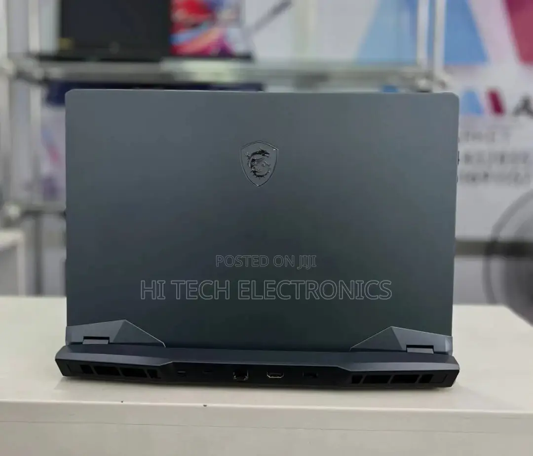 New Laptop MSI GE66 Raider 16GB Intel Core I7 SSD 1T