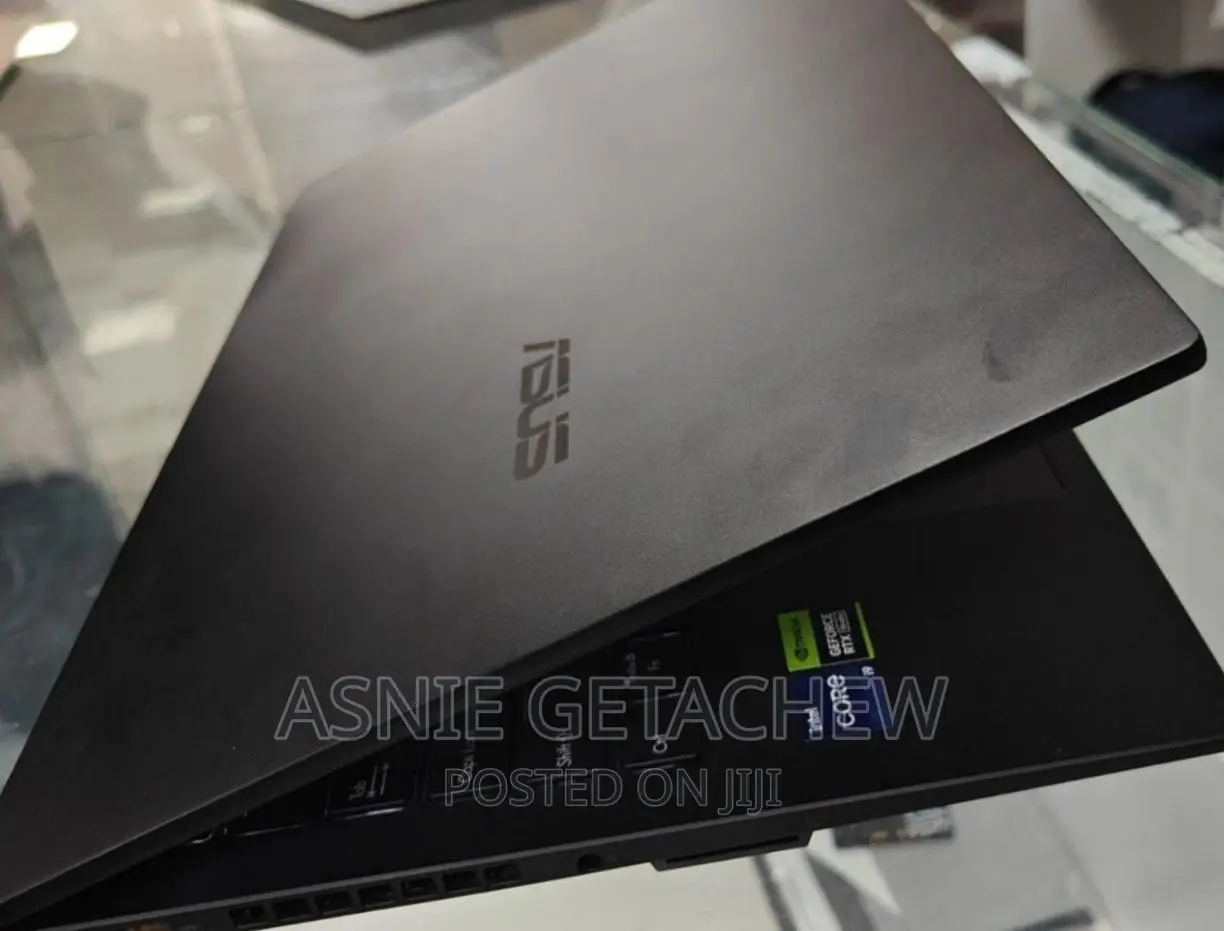 New Laptop Asus 1015E 16GB Intel Core I9 SSD 1T