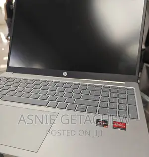 New Laptop HP EliteBook 840 8GB AMD Ryzen 7 SSD 512GB