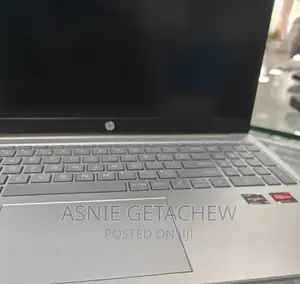 New Laptop HP EliteBook 840 8GB AMD Ryzen 7 SSD 512GB