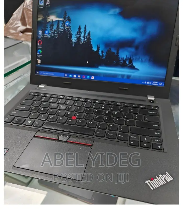 New Laptop Lenovo 8GB Intel Core I5 HDD 1T