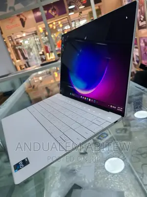 New Laptop Dell XPS 13 16GB Intel Core I7 SSD 512GB