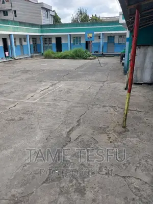 Furnished 6bdrm House in Yeka 02 for sale