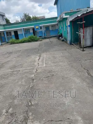 Furnished 6bdrm House in Yeka 02 for sale