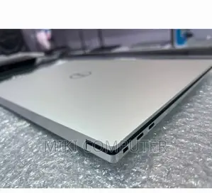 New Laptop Dell XPS 15 32GB Intel Core I9 SSD 512GB