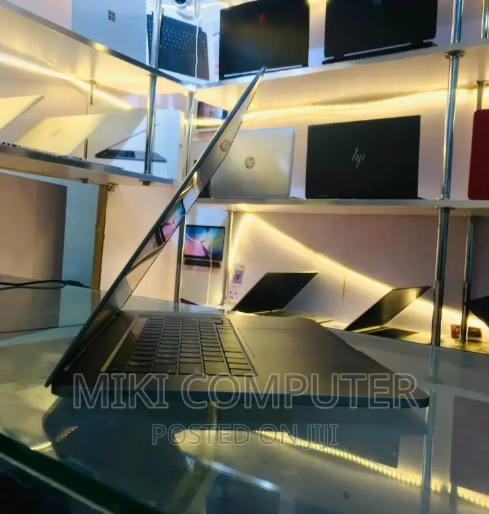 New Laptop Apple MacBook Air 2019 16GB Intel Core I7 SSD 512GB