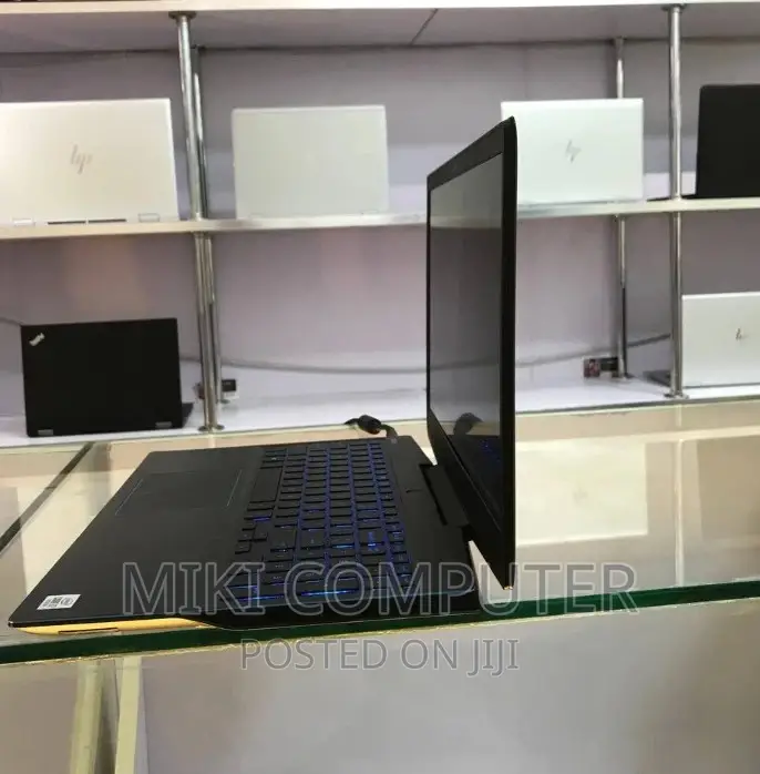 New Laptop Dell 16GB Intel Core I7 SSD 512GB