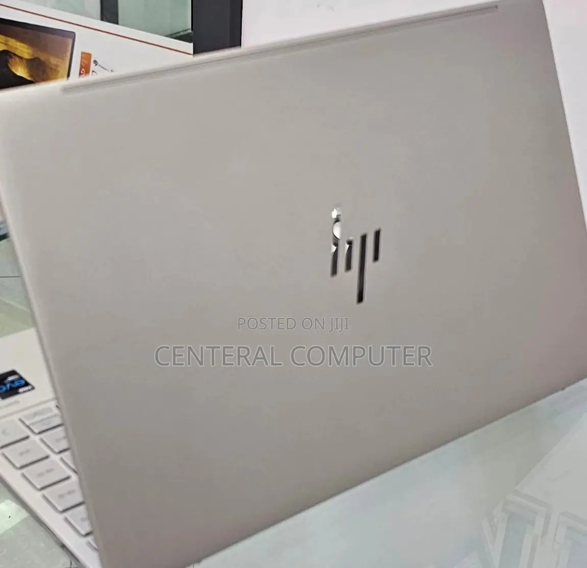 New Laptop HP Envy X360 8GB Intel Core I5 SSD 512GB