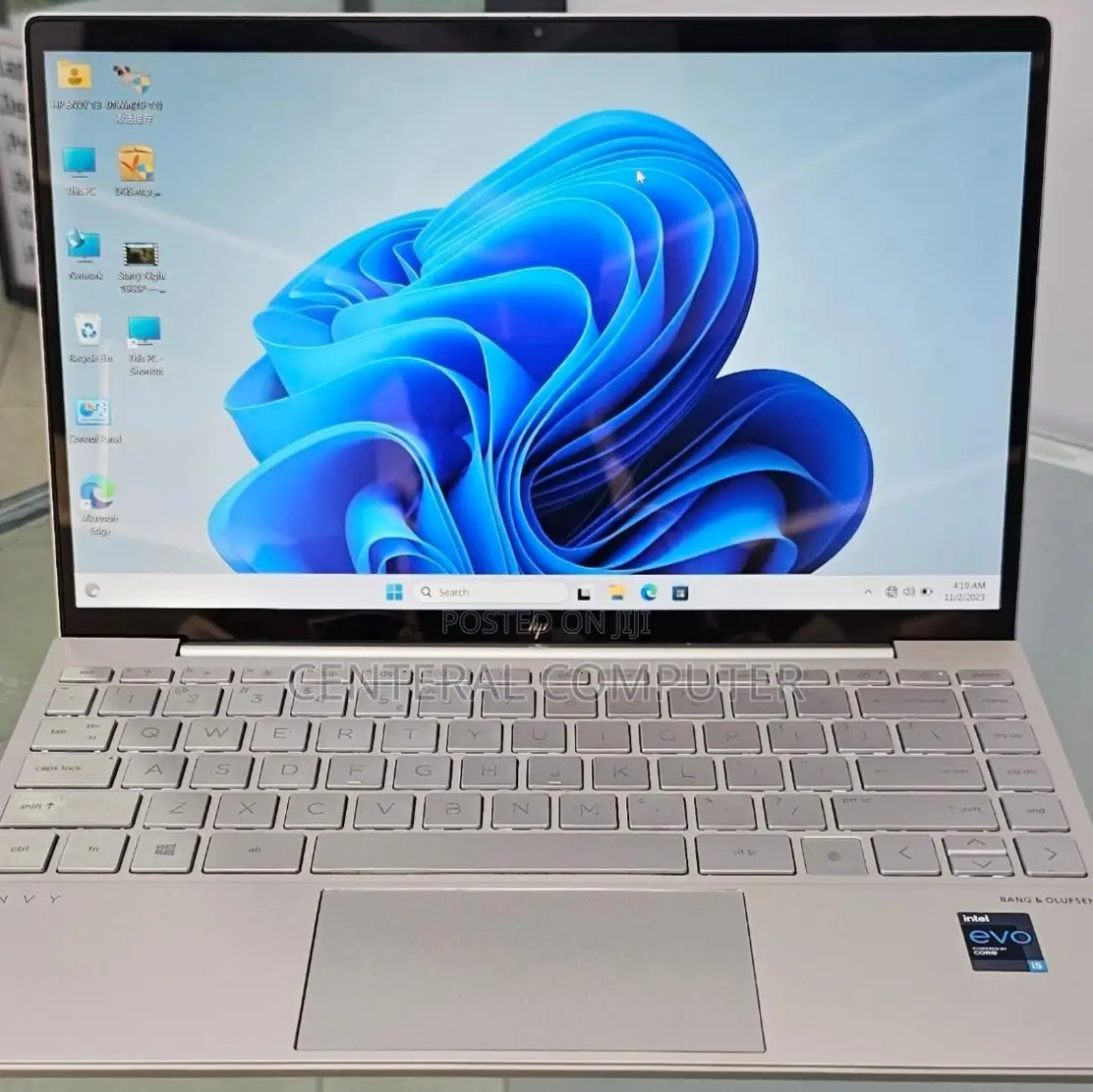 New Laptop HP Envy X360 8GB Intel Core I5 SSD 512GB