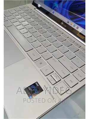 New Laptop HP Envy 14 8GB Intel Core I5 SSD 512GB