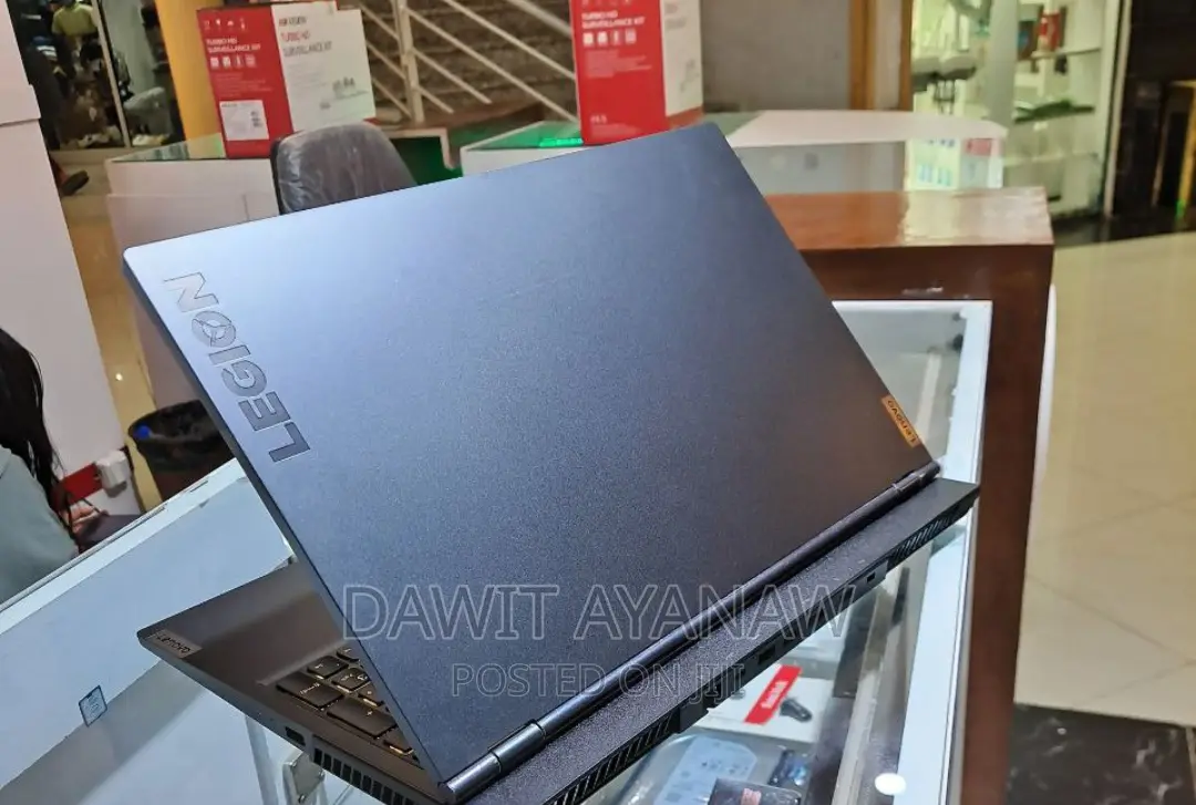 New Laptop Lenovo 16GB Intel Core I7 SSD 512GB