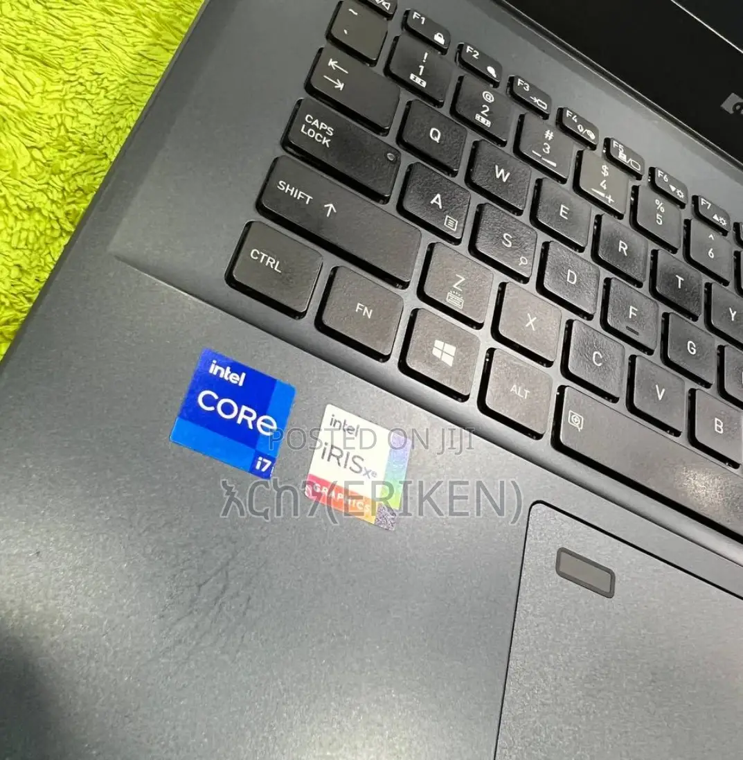 New Laptop Toshiba Dynabook R634/M 16GB Intel Core I7 SSD 512GB