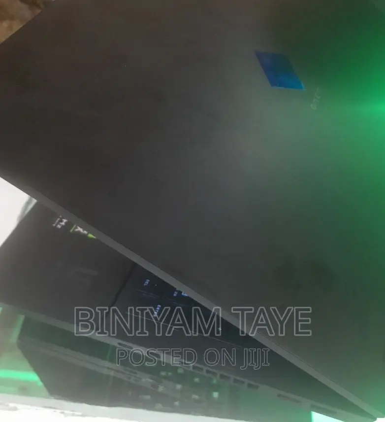 New Laptop HP Omen 15 16GB Intel Core I7 SSD 1T