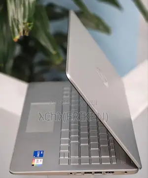 New Laptop HP Stream Notebook 16GB Intel Core I5 SSD 512GB