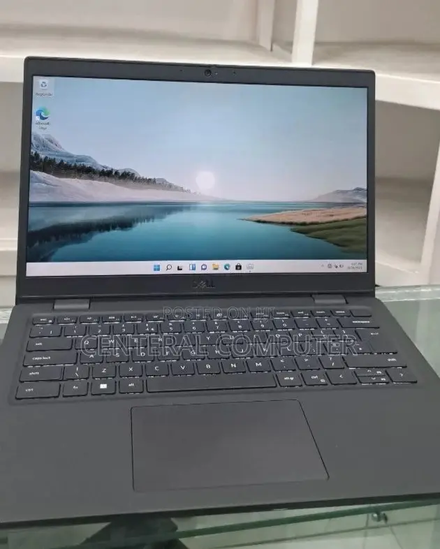 New Laptop Dell Latitude 3380 4GB Intel Core I7 SSD 256GB