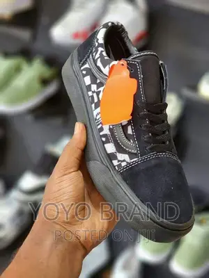 Photo - Fashion Vans New Arrival