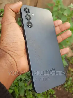 Photo - New Samsung Galaxy A14 64 GB Black