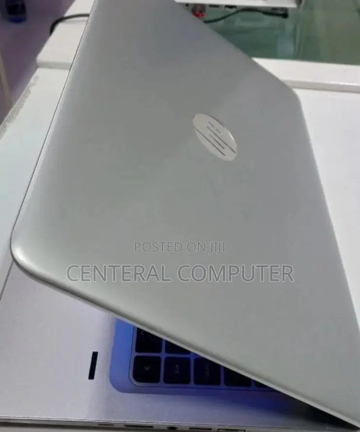 New Laptop HP EliteBook 840 G4 8GB Intel Core I5 SSD 256GB