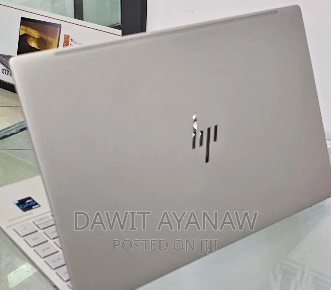 New Laptop HP 8GB Intel Core I5 SSD 512GB