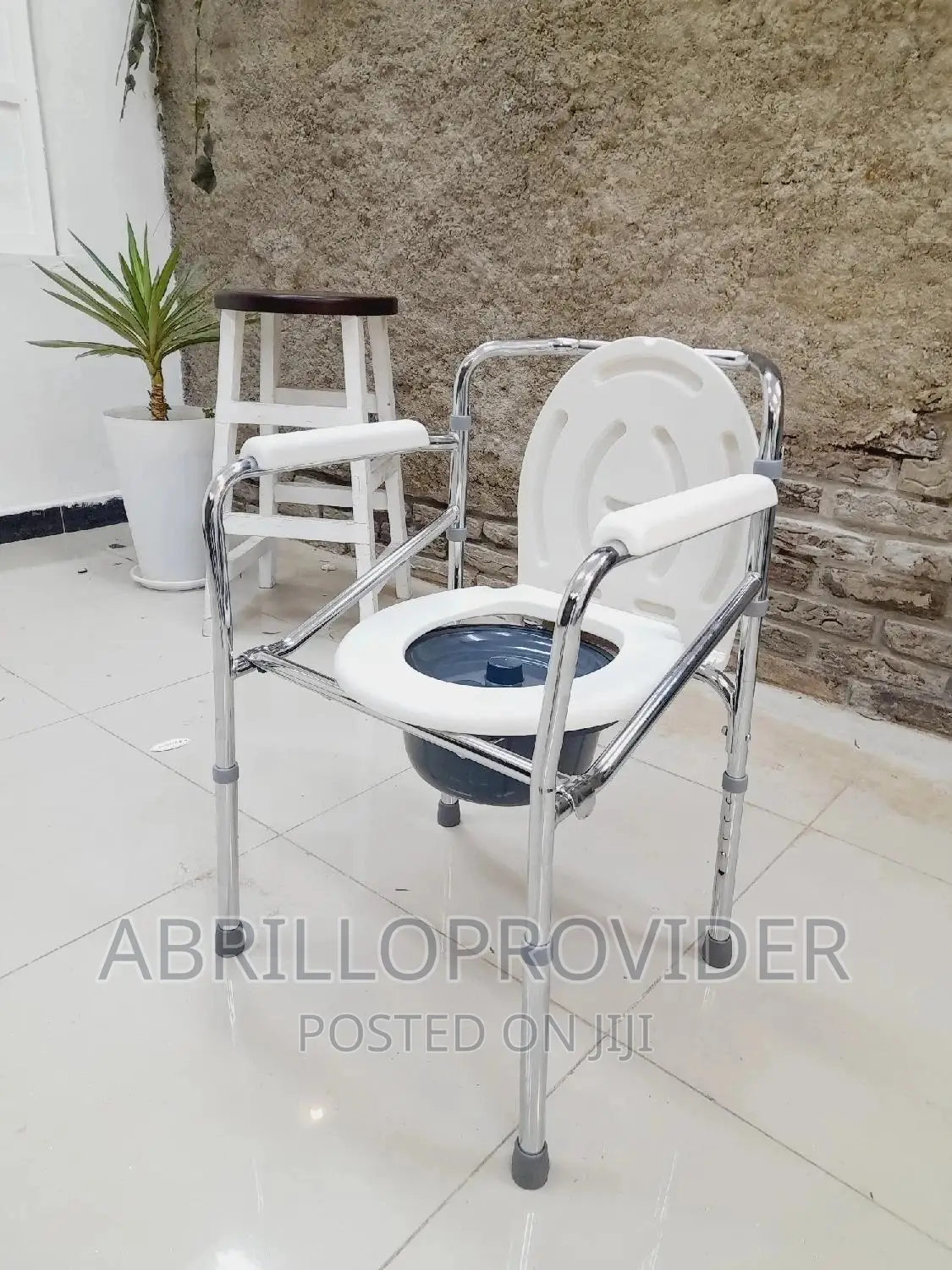 Toilet Chair/Potty Chair/Medical Chair/Foldable Chair/Commod