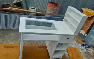 Nail Tabel የጥፍር ጠረጴዛ ( 110 Cm Width X 80 Cm Height )