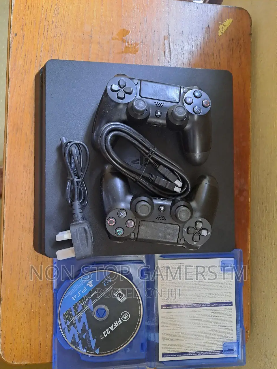 Ps4 Slim + 2 Joystics Jailbreak [5games]