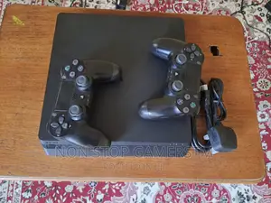 Ps4 Slim + 2 Joysticks Warranty Included