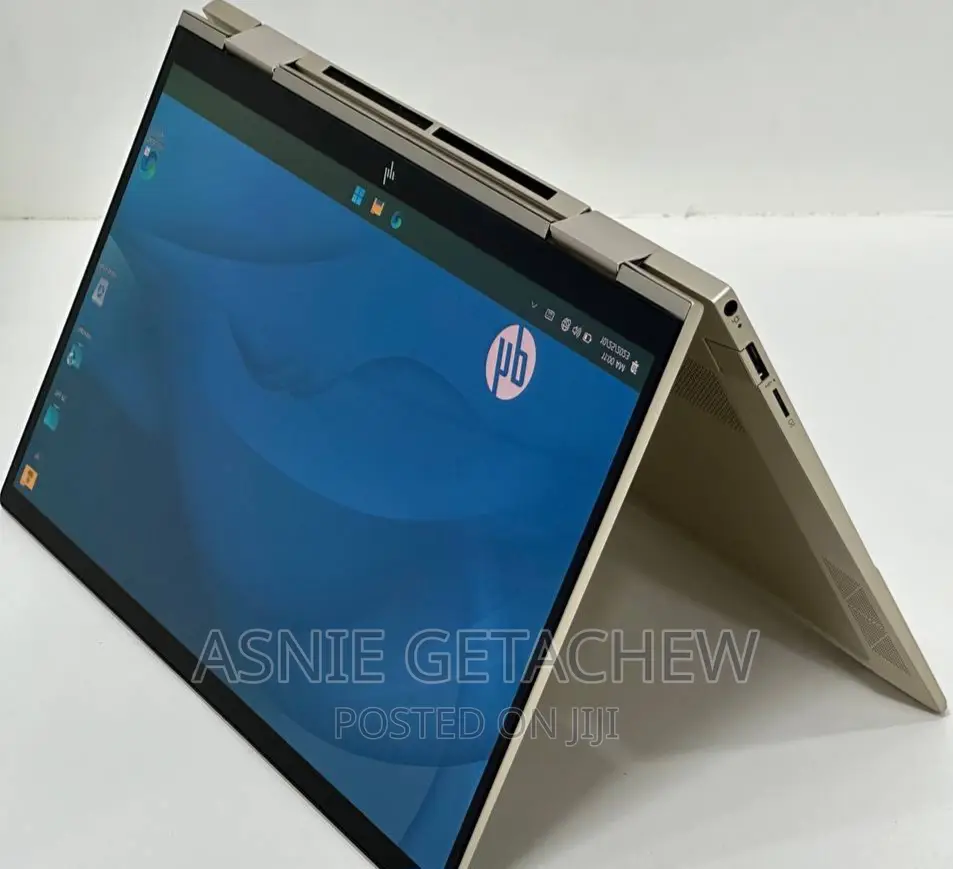 New Laptop HP Envy X360 8GB Intel Core I7 SSD 1T