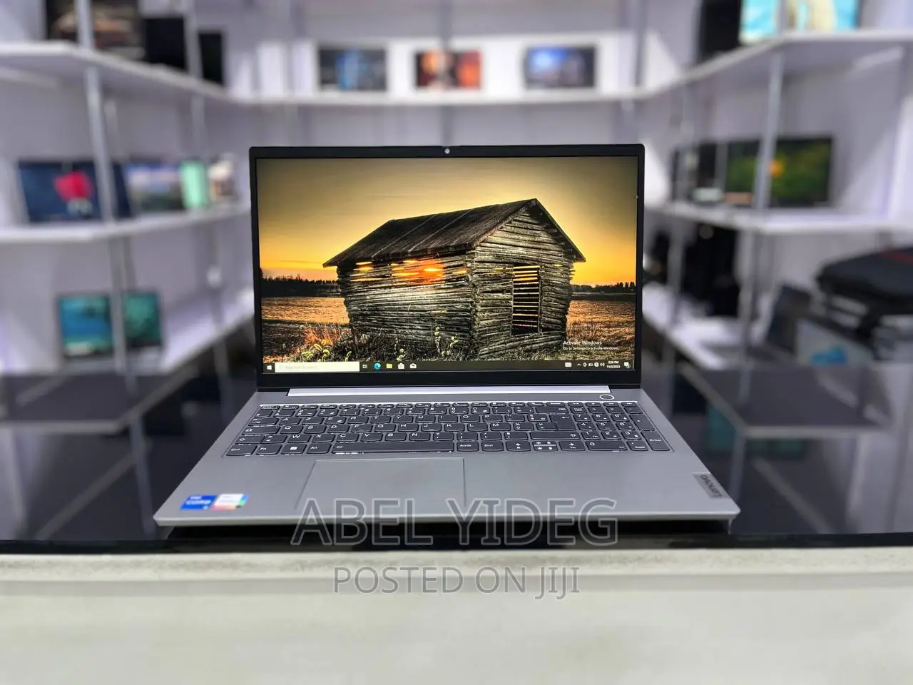 New Laptop 8GB Intel Core I5 SSD 512GB