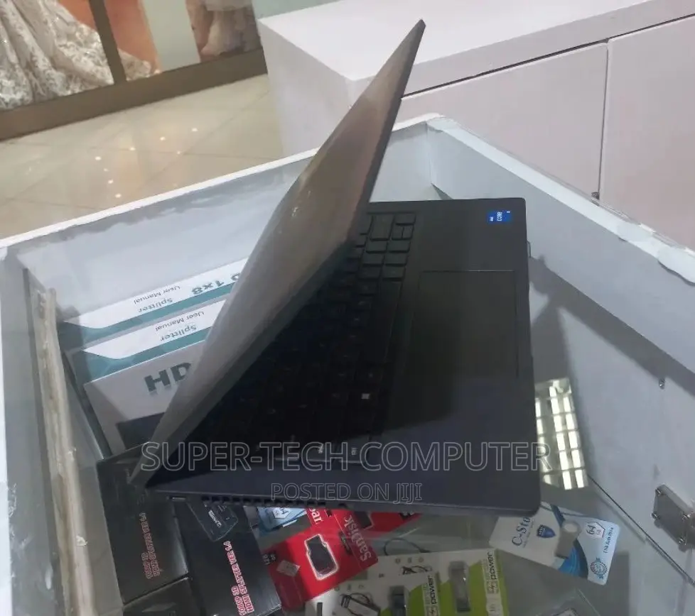 New Laptop Dell Latitude 5420 16GB Intel Core I5 SSD 256GB