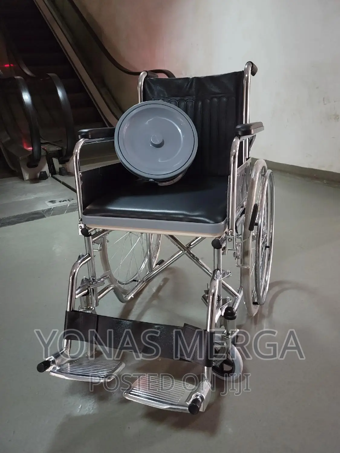 Wheelchair/Leatherette Seat Backrest for Patient Comfort