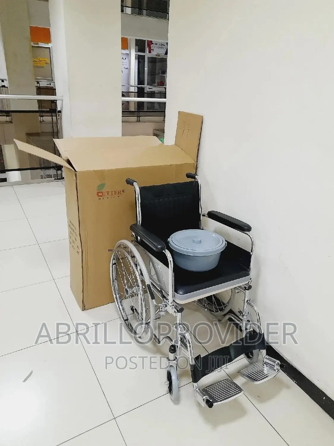 Almunium Wheelcahir/Commode/Wheelchair/New/Wheelchair/Toielt
