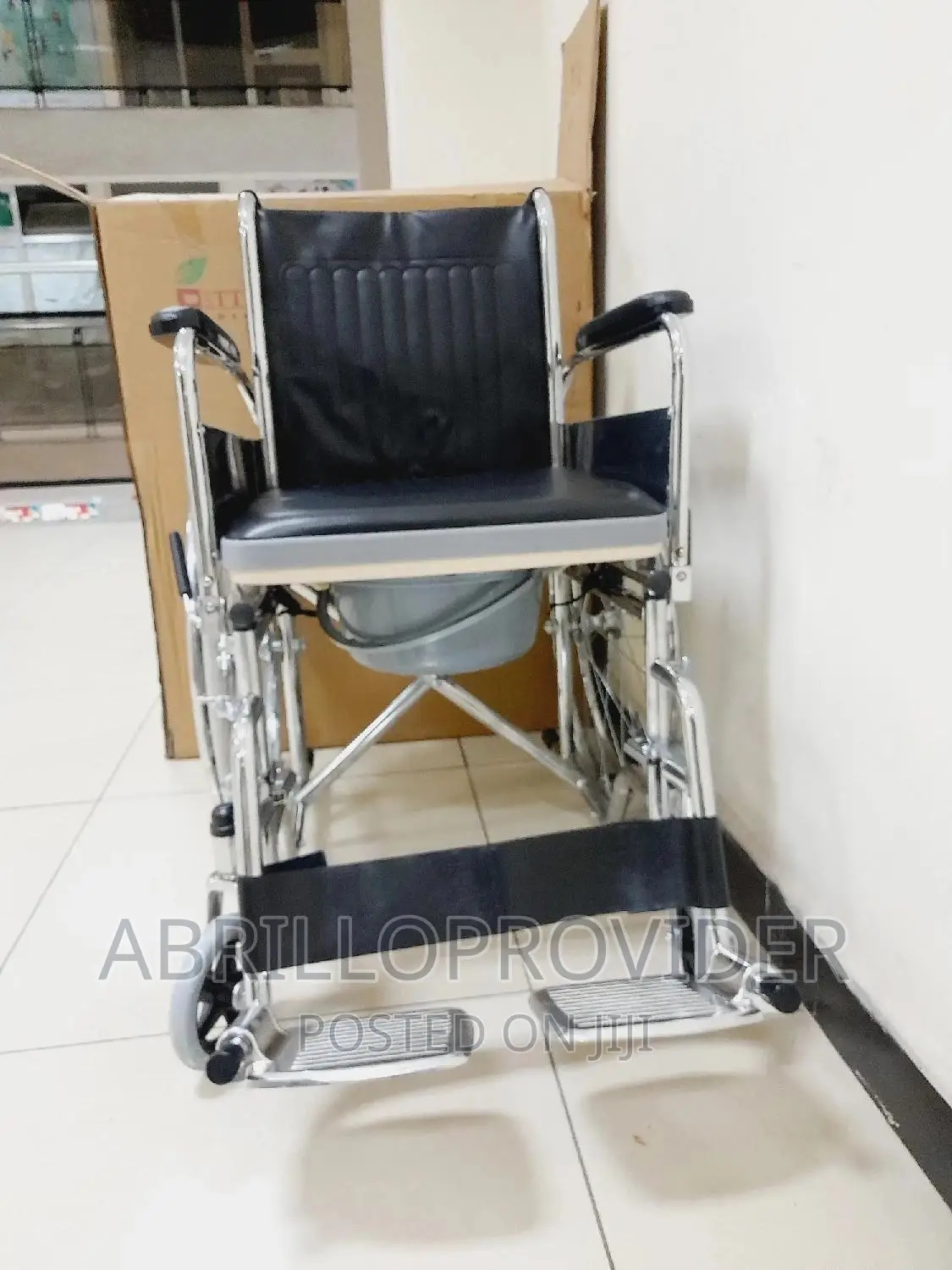 የሚተጠጣፍ ዌልቸር/Commode Wheelchair/Wheelchair/Wheelchair/Wheelch