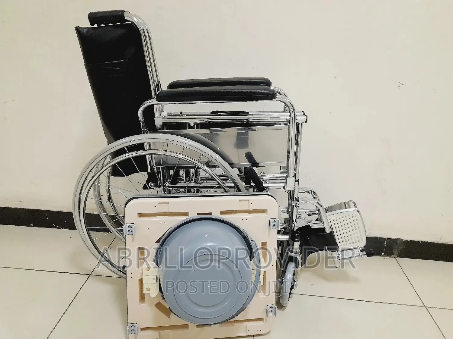 Medical Wheelchair/New Wheelchair/Commode/Wheelchair/Wheelch